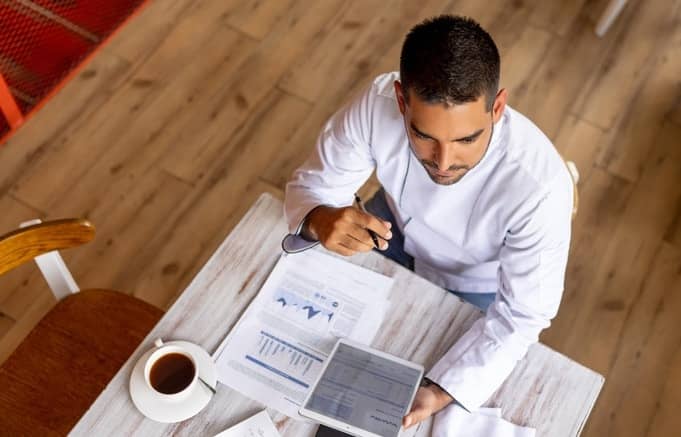 Emplois en cuisine : Des carrières alternatives pour les métiers de bouche 